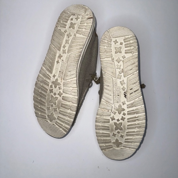 Hey Dude Men’s Shoes - Picture 7 of 11